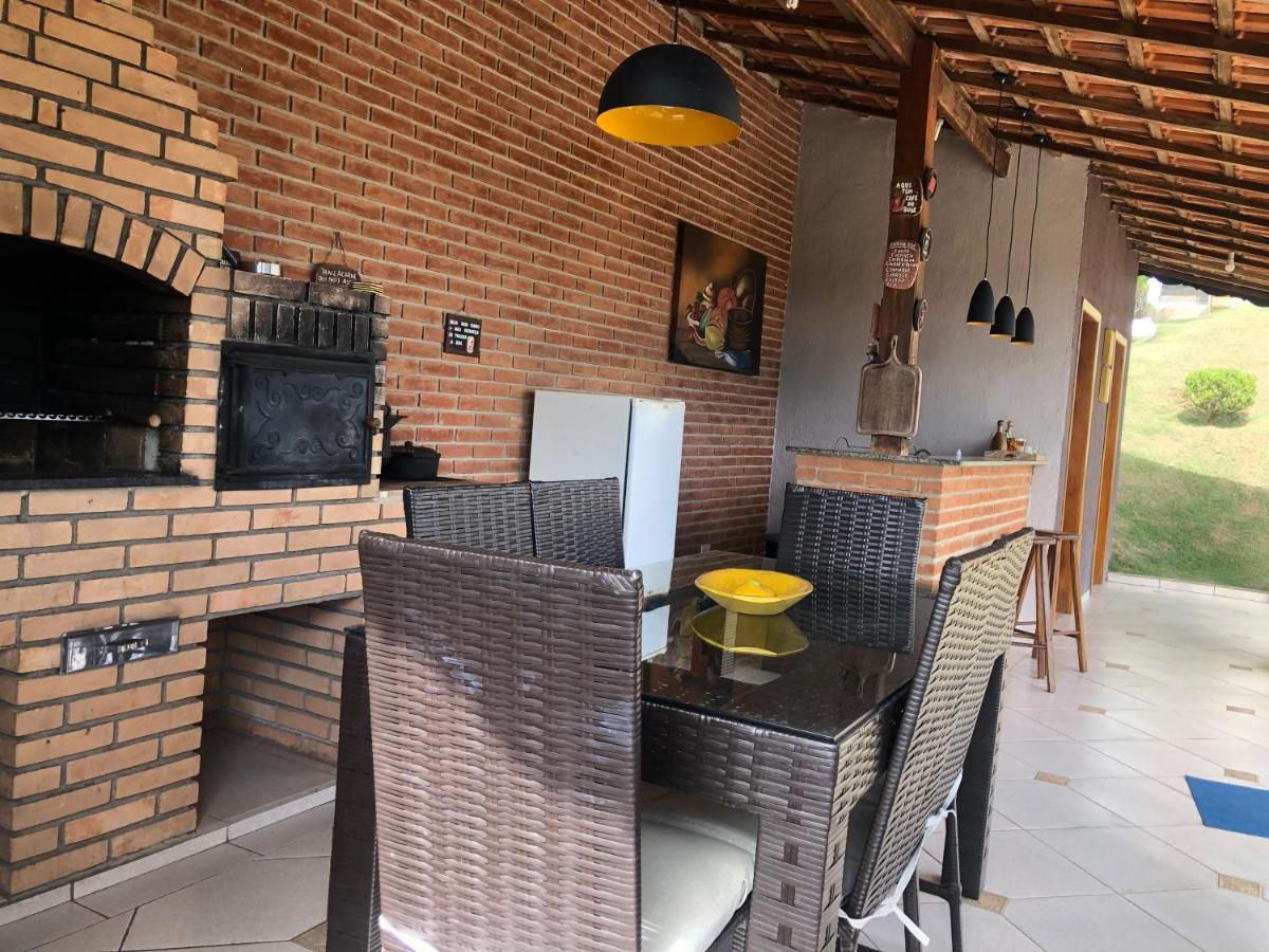 Chacara Tha&Thi Cond Fechado Wi Fi Spa E Pisc Aquececimento Solar Bom Jesus dos Perdões Kültér fotó